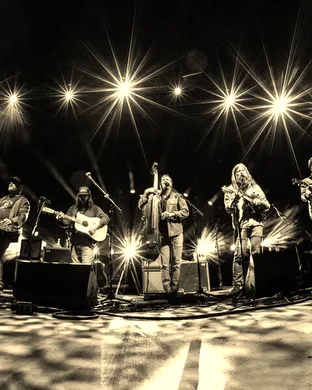 Greensky Bluegrass  Hampton