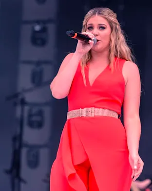 Lauren Alaina
